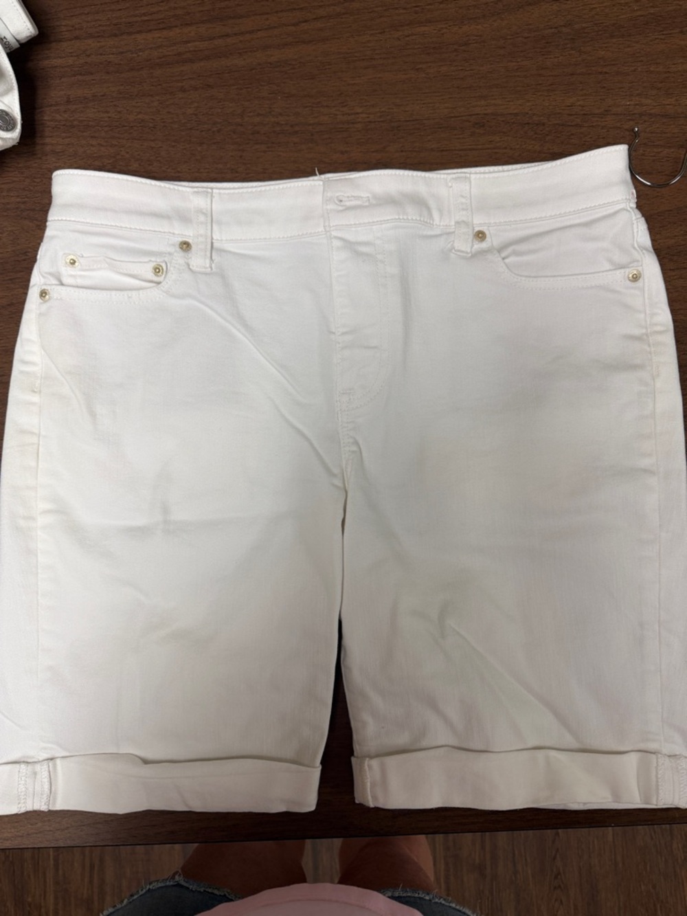 Talbots White Girlfriend Shorts. Very slight blemish on back pocket.